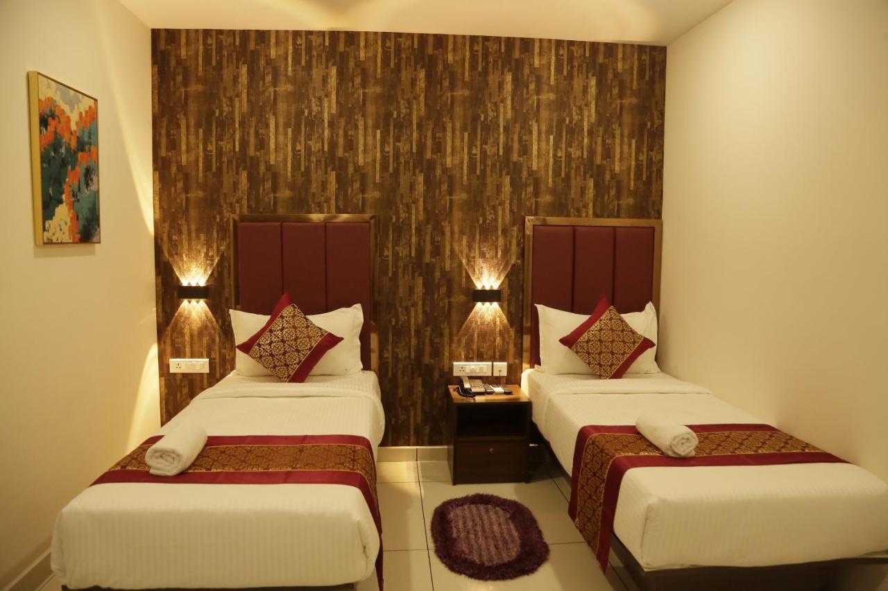 Hotel Esquina Residency Kochi Exterior foto